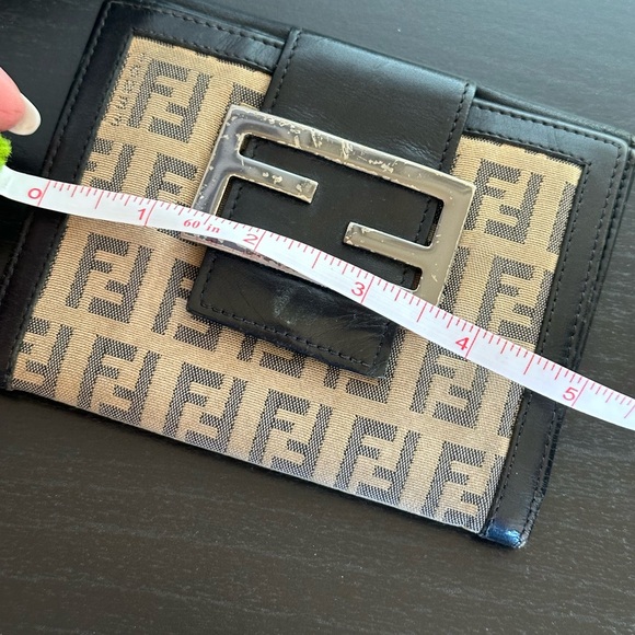 Fendi Rare Wallet - Picture 11 of 12